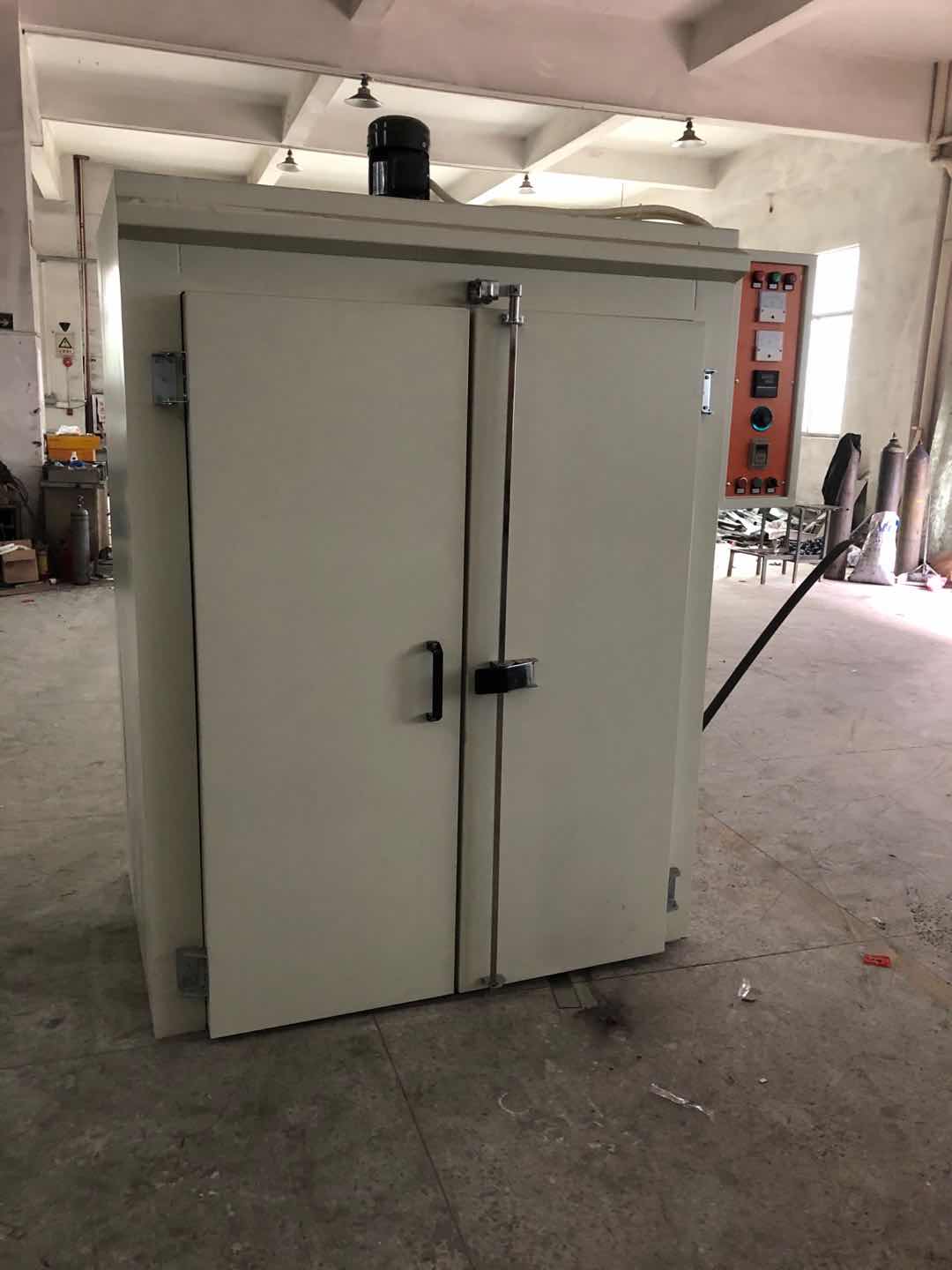 平底烤箱（東莞市鉑藝機(jī)械設(shè)備）