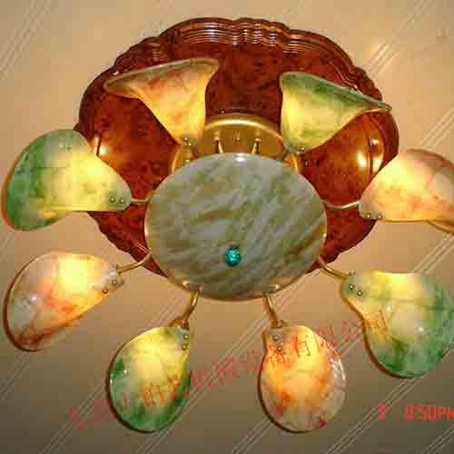 定位水轉(zhuǎn)印設(shè)備制造商_解析化妝品軟管蓋的水轉(zhuǎn)印工藝