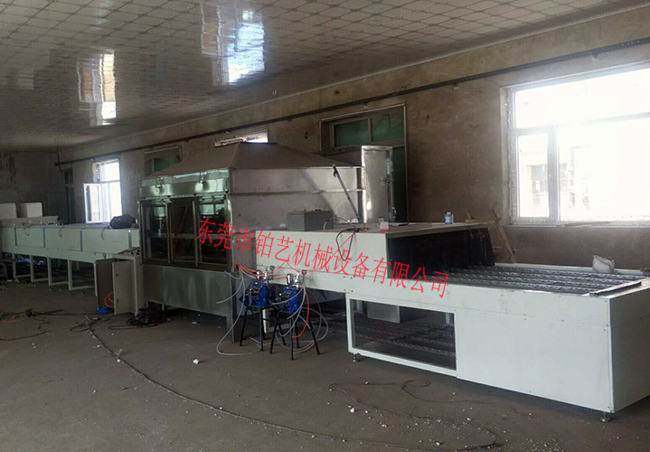 自動(dòng)噴油設(shè)備