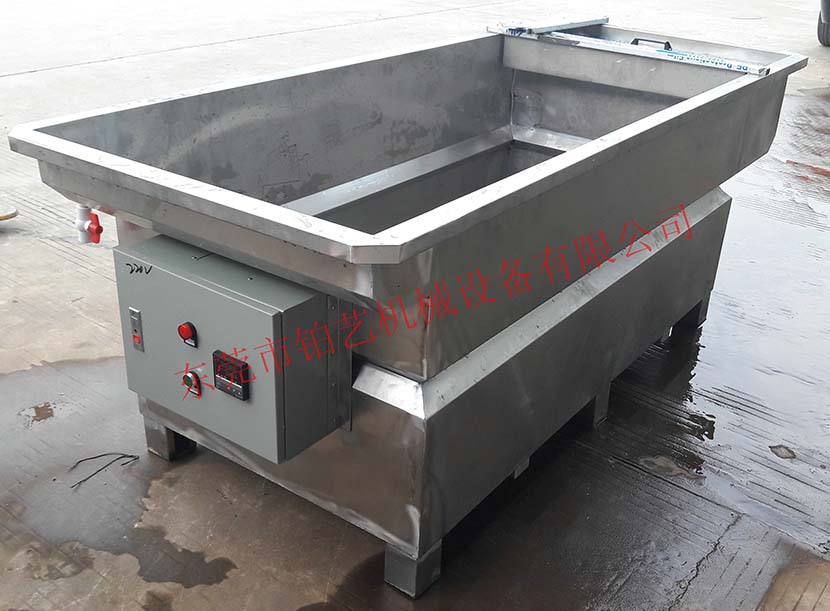 水轉(zhuǎn)印產(chǎn)品內(nèi)長(zhǎng)1.2米寬0.6米高0.7米